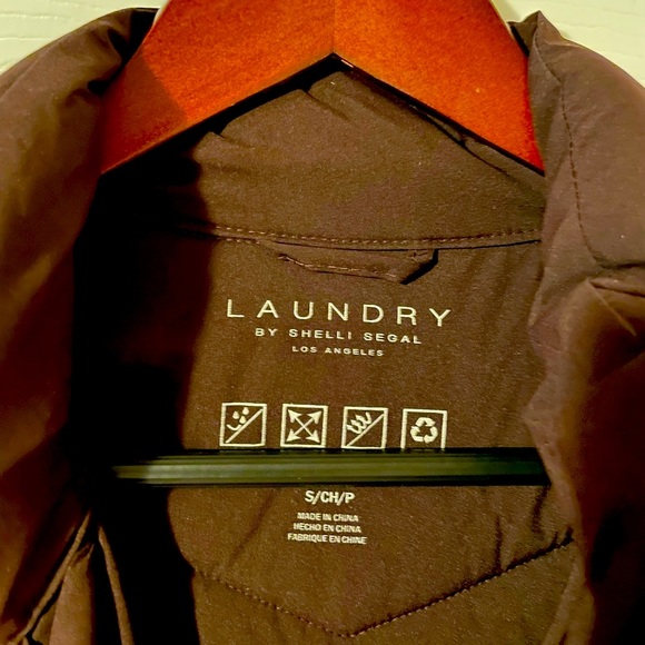 Laundry by Shelli Segal winter jacket with faux fur accent. Size small - Picture 11 of 16